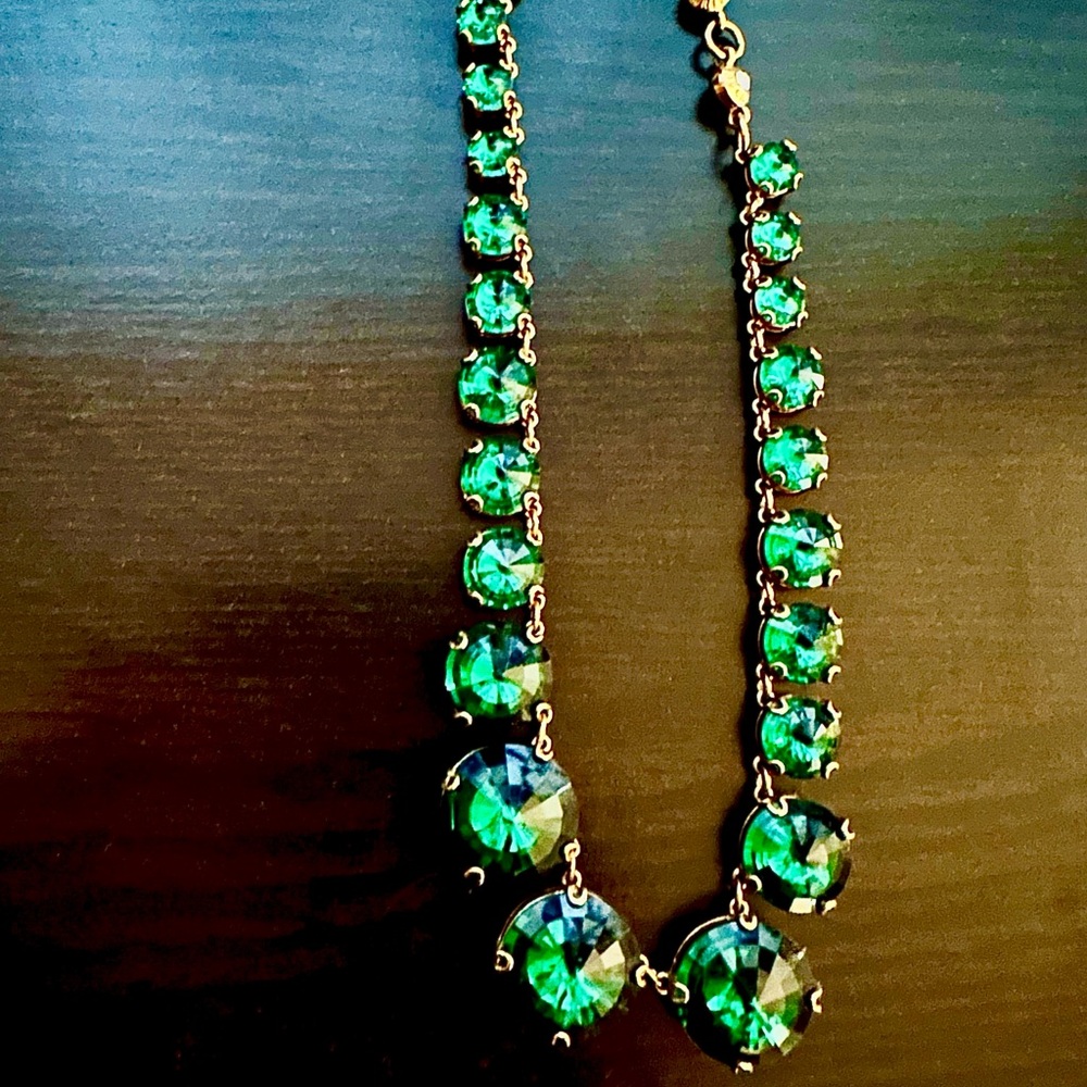 Elegant Emerald Green Crystal Necklace from Henri Bendel